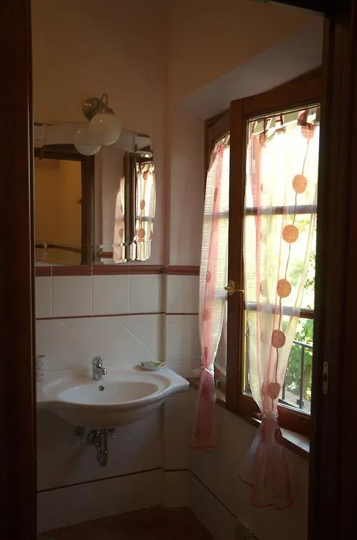 Agriturismo Fossederi Pieve di Santa Luce 0*,